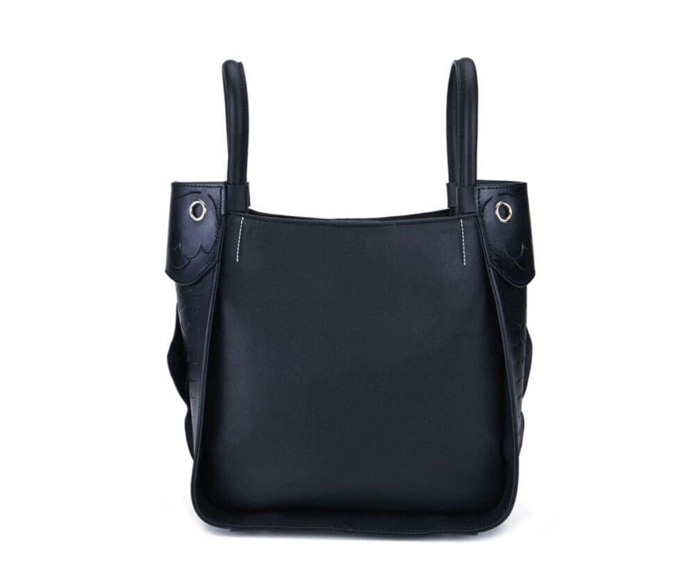 Bellorita Carp Black Shoulder Bag