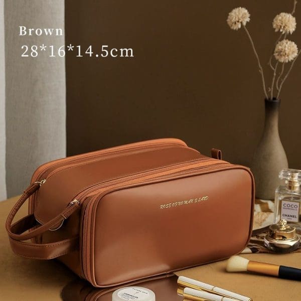 Large Capacity Cosmetic Bag - Must-Own