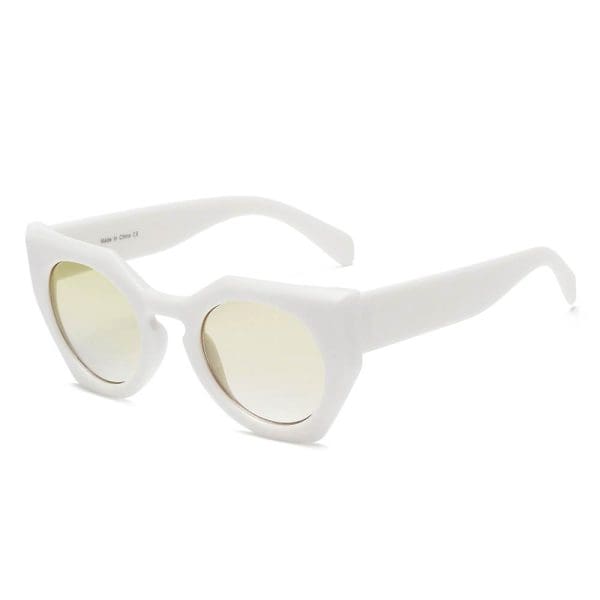 Cramilo Eyewear Bergen - Geometric Cat Eye Sunglasses - Image 7