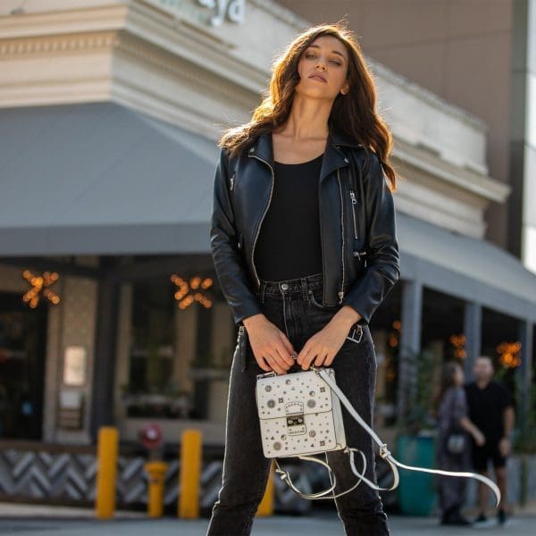 SUSU The Hollywood White Leather Backpack - Stylish One - Image 12