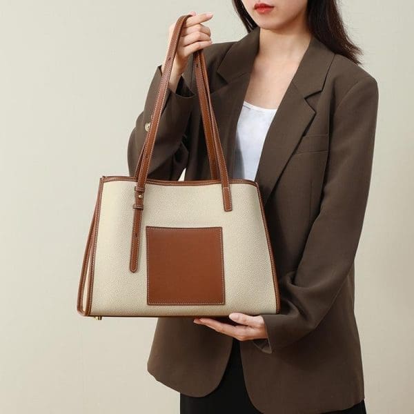 Shomico Large Leather Shoulder Bag - Gorgeous - Image 5