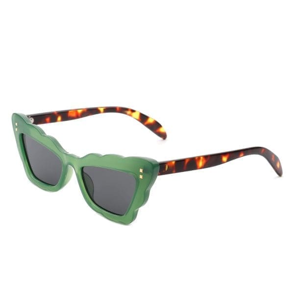 Cramilo Eyewear Radiance - Wavy Butterfly Cat Eye Sunglasses - Image 8