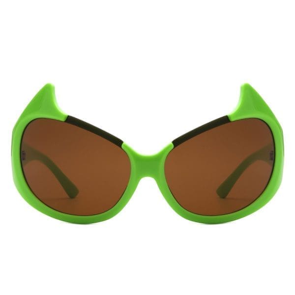 Cramilo Eyewear Vaelin - Oversized Round Cat Eye Sunglasses - Image 7