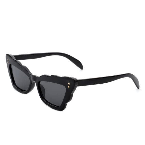 Cramilo Eyewear Radiance - Wavy Butterfly Cat Eye Sunglasses