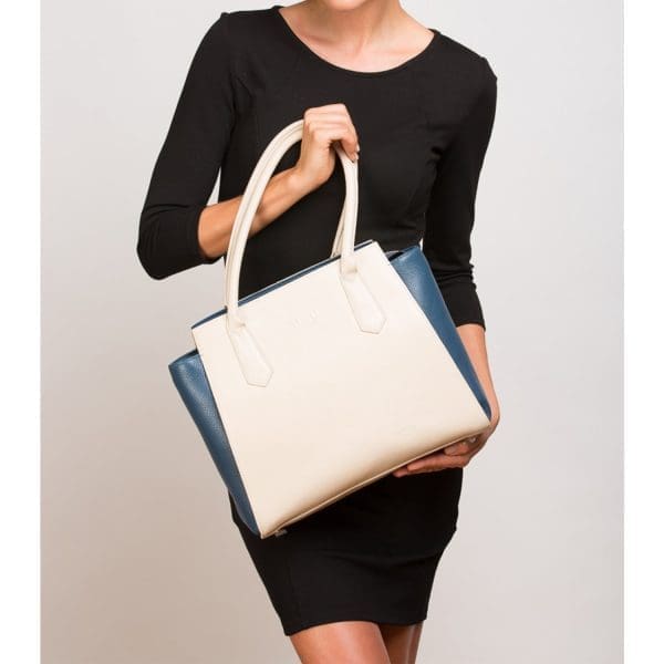SUSU Jody Off White Leather Shoulder Bag - Must Have - Image 6