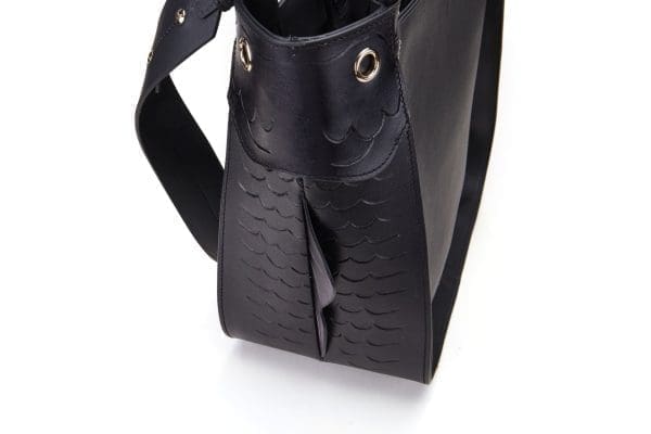 Bellorita - Carp Black Shoulder Bag - Image 7