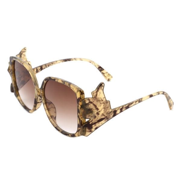 Cramilo Eyewear Vortexia - Large Square Sunglasses
