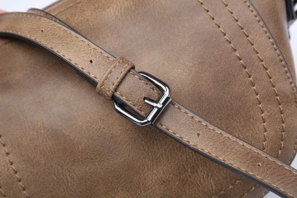 Shomico Small Crossbody Bag Shell Shape - Gorgeous - Image 2