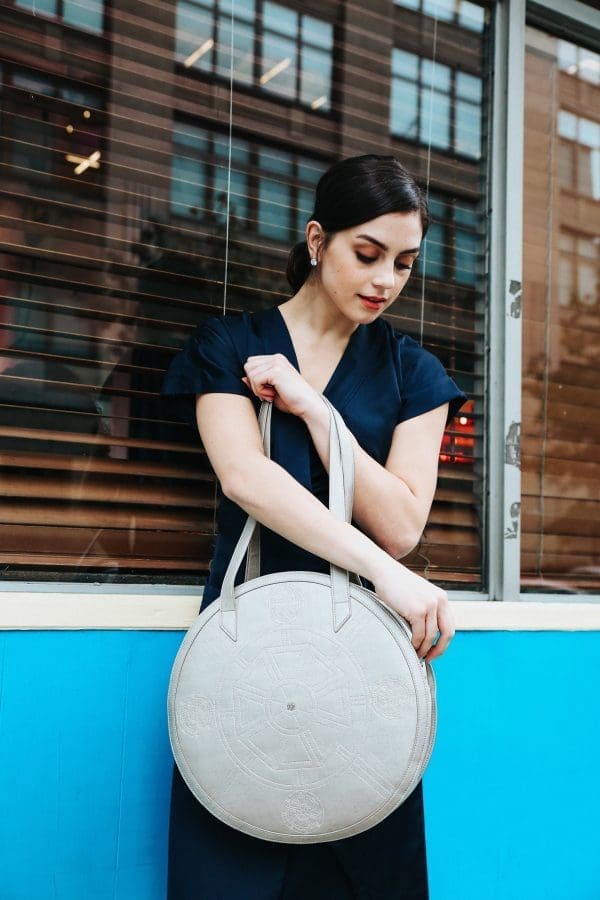 Gunas New York - Meghan - Silver Vegan Tote Bag - Image 5