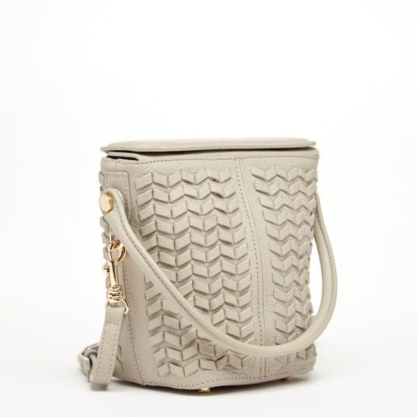 SUSU Anna Woven Grayish Beige Leather Shoulder Bag - Image 4