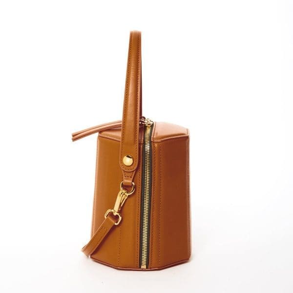 SUSU Harper Amber Brown Leather Shoulder Bag - Bucket Design - Image 3