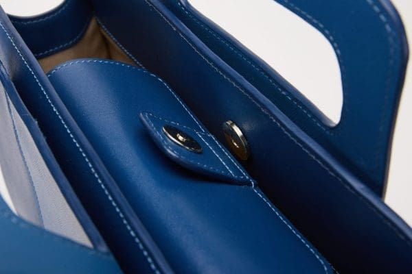 Bellorita - Wings Blue Crossbody Bag - Image 9