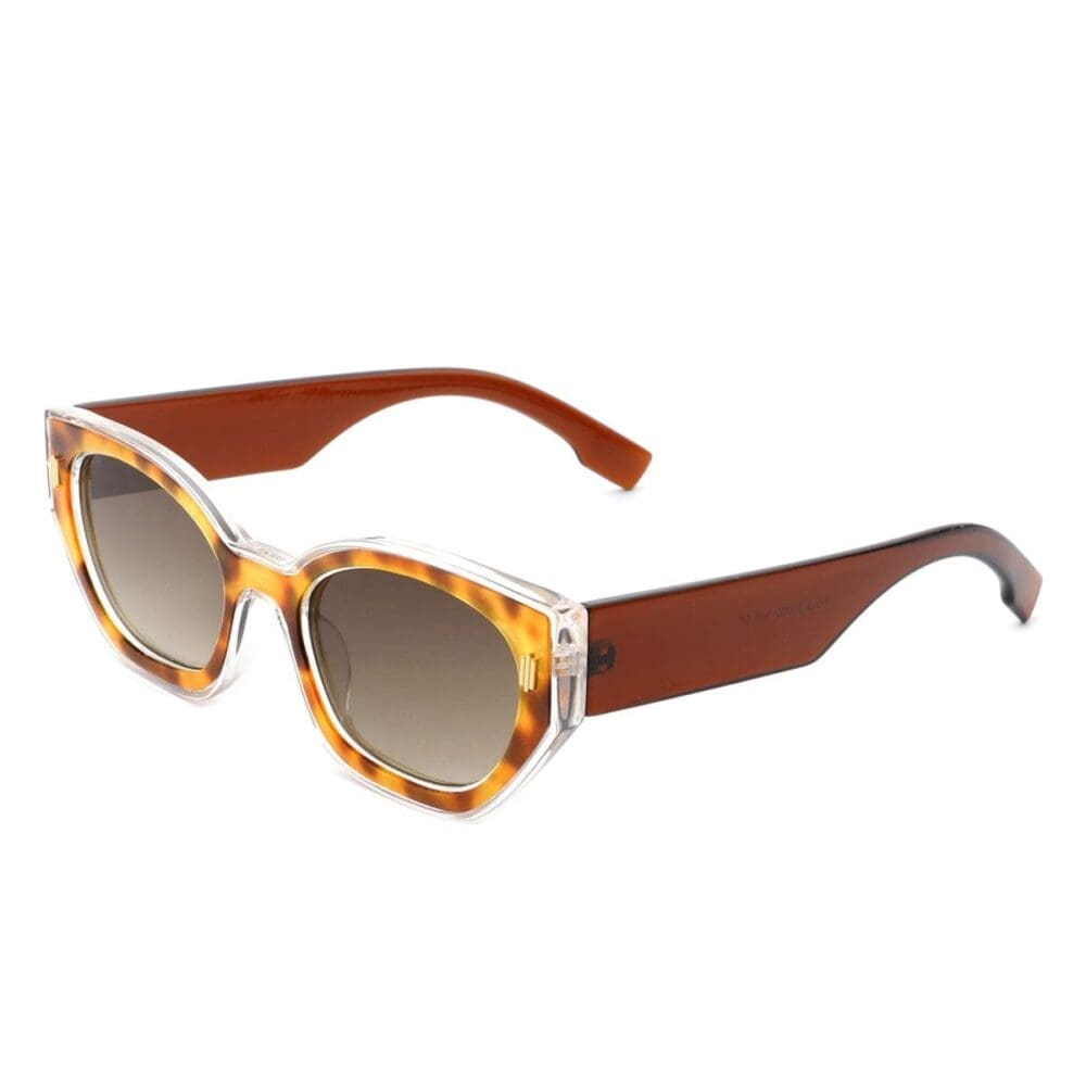 Cramilo Eyewear Dawnmist Retro Narrow Cat Eye Sunglasses