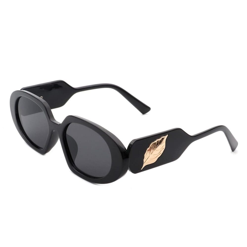 Cramilo Eyewear Glittera Retro Oval Chic Sunglasses 3