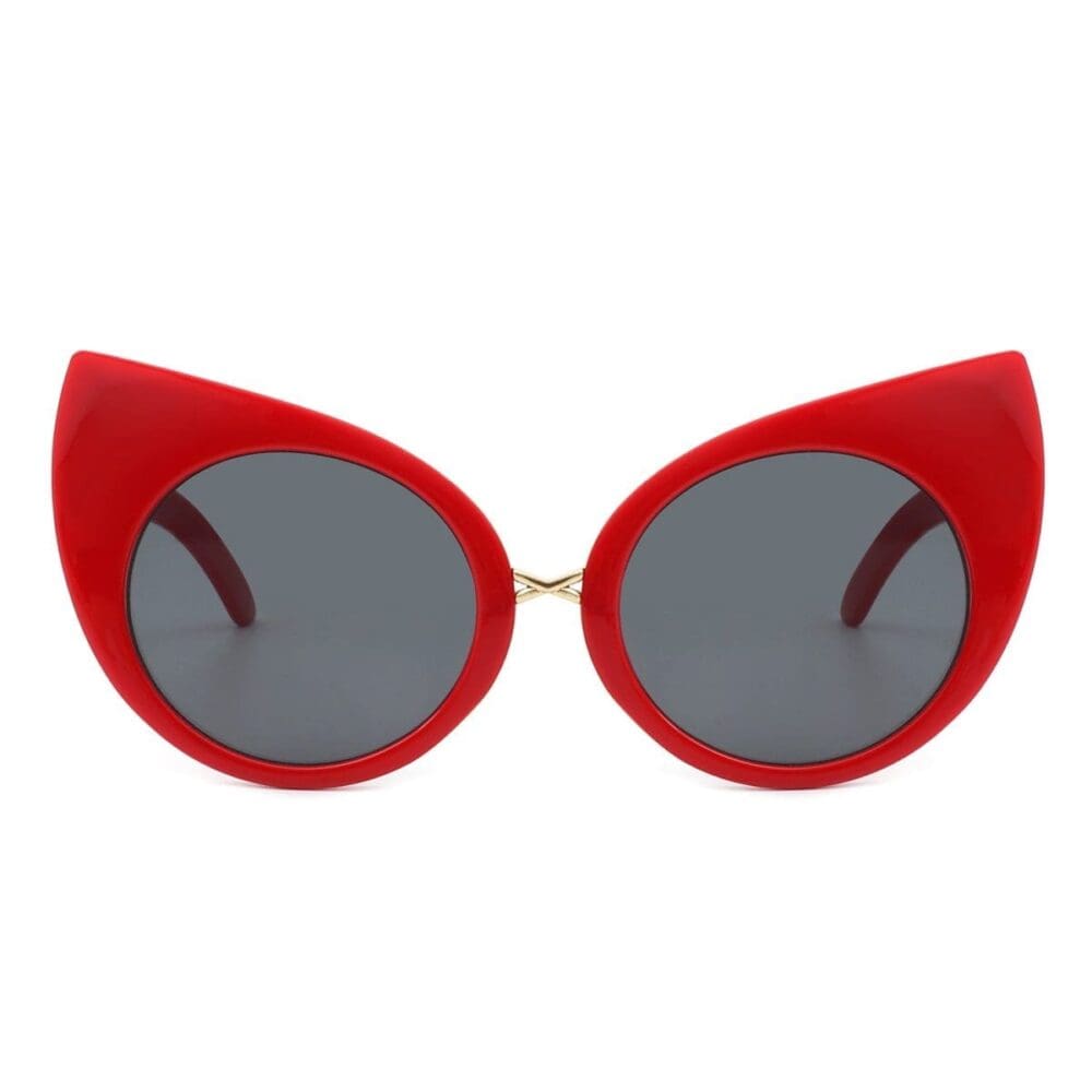 Cramilo Eyewear Iridessa High Pointed Cat Eye Sunglasses 2