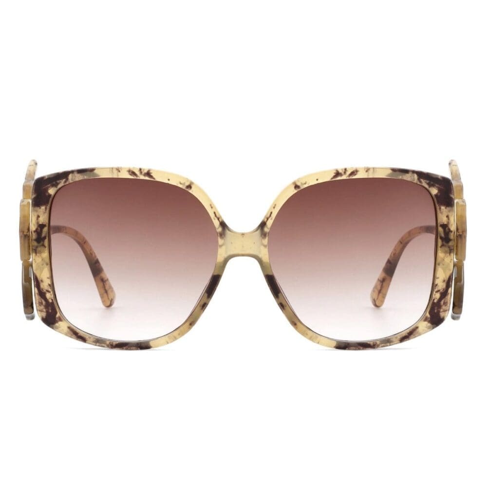 Cramilo Eyewear Vortexia Large Square Sunglasses 2