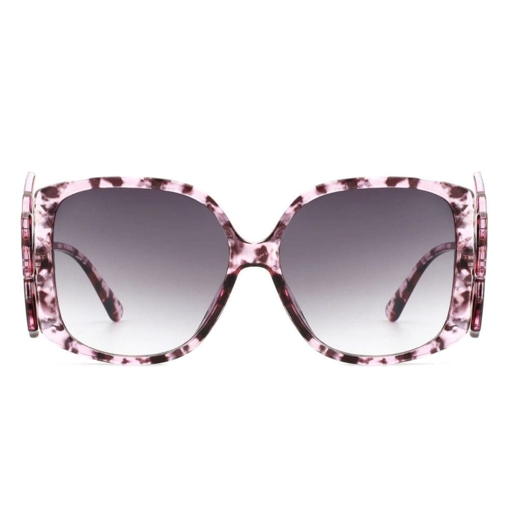 Cramilo Eyewear Vortexia Large Square Sunglasses 3