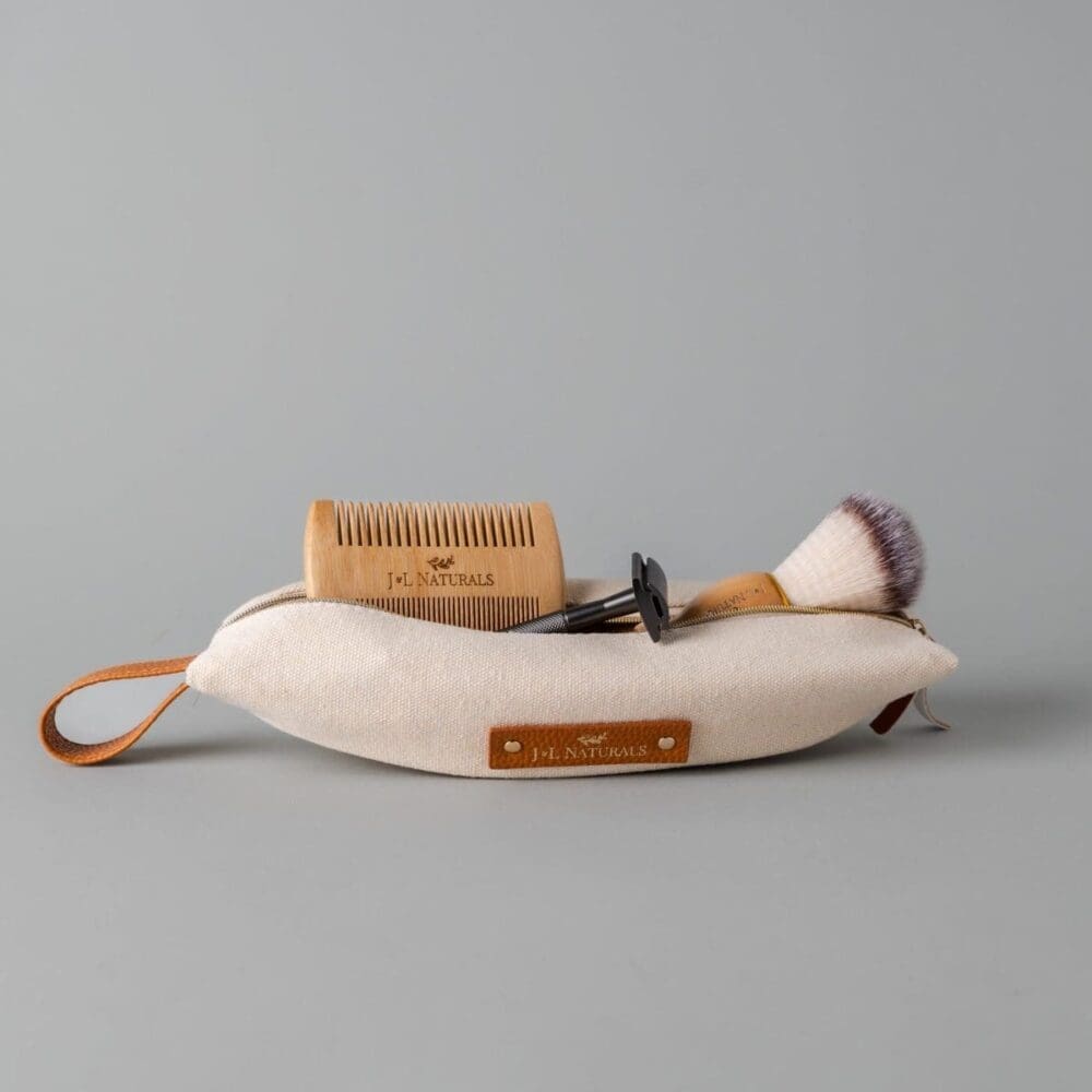 J And L Naturals Toiletry Bag 2