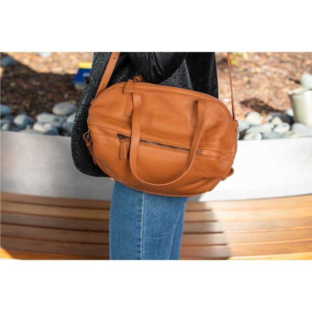Susu Catherine Brown Leather Shoulder Bag Free Shipping 6