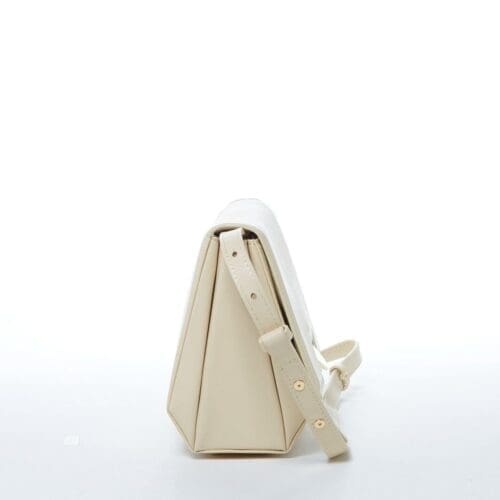 Susu Elizabeth Off White Leather Shoulder Bag 3