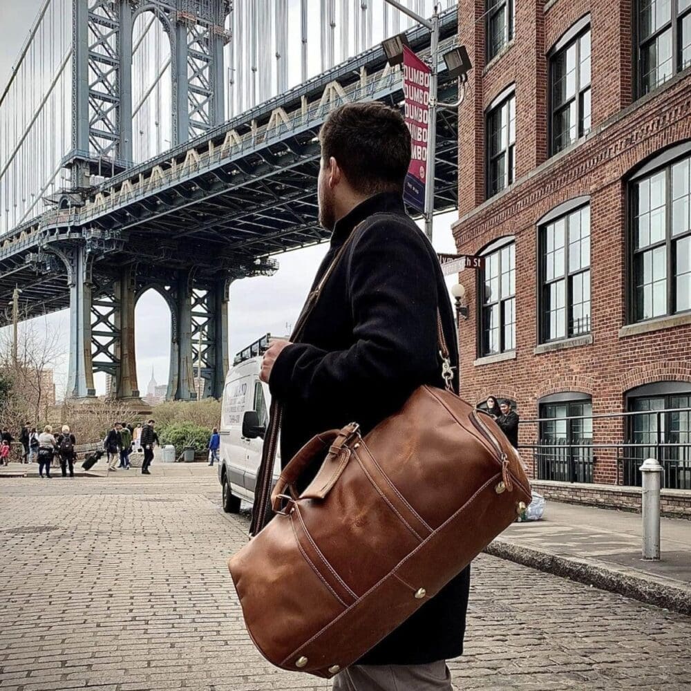 The Dagny Weekender Large Leather Duffle Bag 18