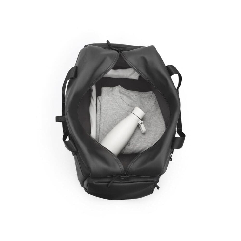 3 E22 Vision Duf2585 Black Interior Props