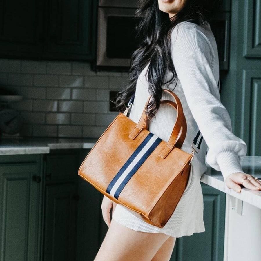 Threaded Pear Becki Shoulder Bag