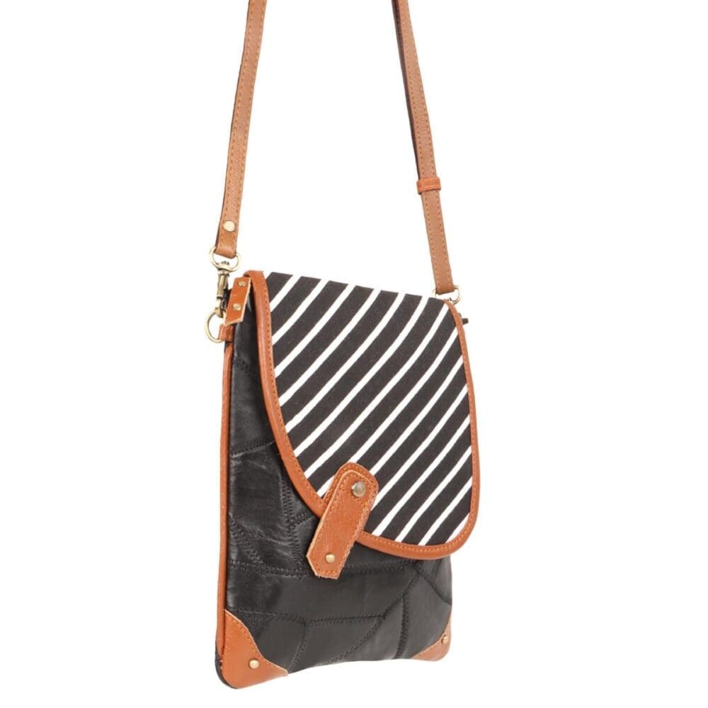 Vaan Express Noho Crossbody Bag 5