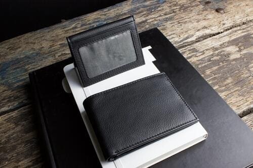 Kiko - Traditional Bifold Wallet - Image 22