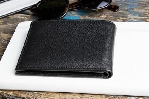 Kiko - Traditional Bifold Wallet - Image 15