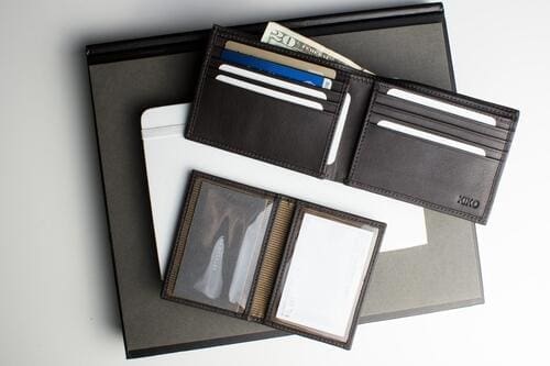 Kiko - Traditional Bifold Wallet - Image 3