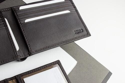 Kiko - Traditional Bifold Wallet - Image 2